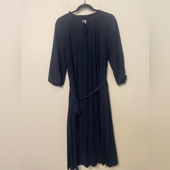 Nanette Lepore Women's Pleated Dress with Tie String Size 8 - Picture 5 of 10